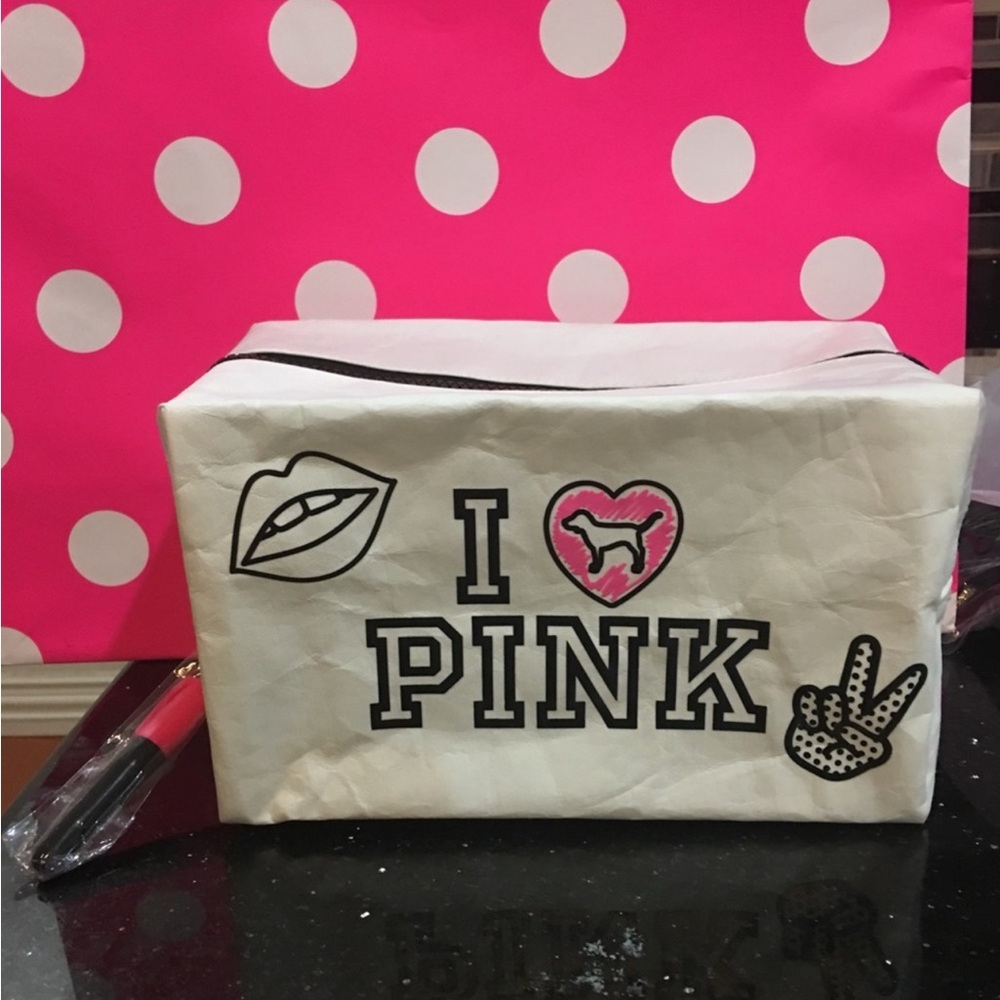 🩷Vaulted🩷 PINK Victoria's Secret White and Pink Cosmetic Bag